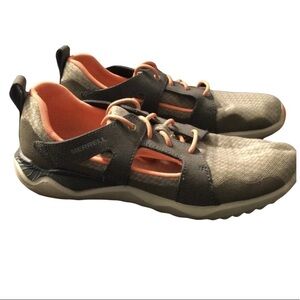 Merrell woman’s sneakers size 8 performance footwear cut out sides lightweight